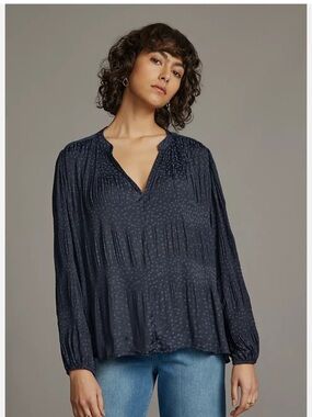 Current Air Navy Pleated V-Neck Long Sleeve Blouse